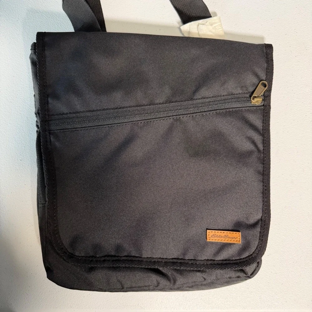 Eddie Bauer Messenger Crossbody Bag OS Black‎ Adjustable Strap